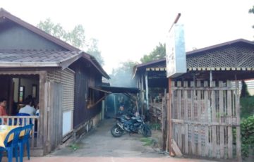 ラオス・ルアンパバーンの「Phonphaeng Sauna」で薬草サウナ体験！